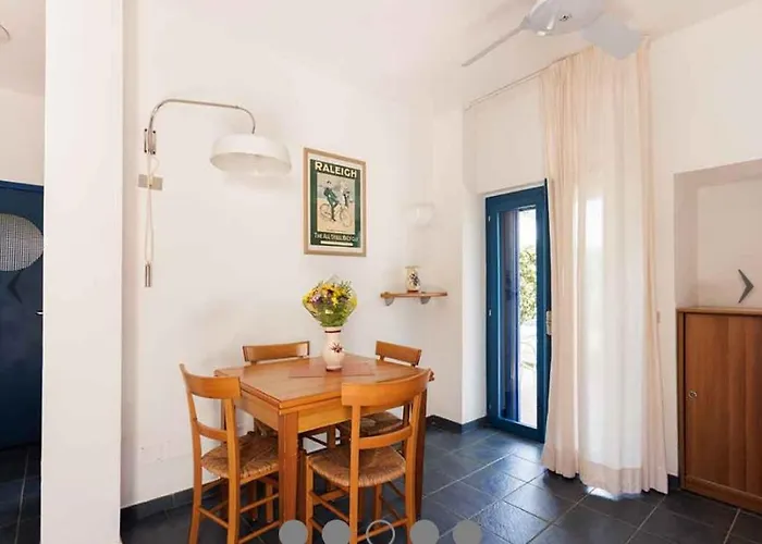 Serra Degli Alimini 1 Apartment *